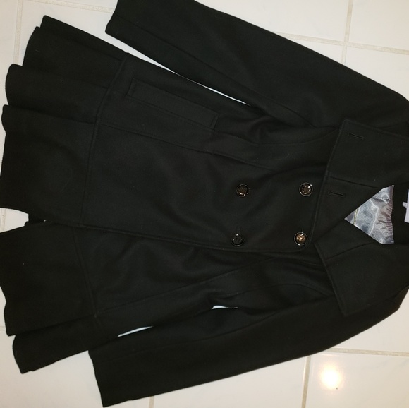 Black Calvin Klein ruffled peacoat - Picture 6 of 7